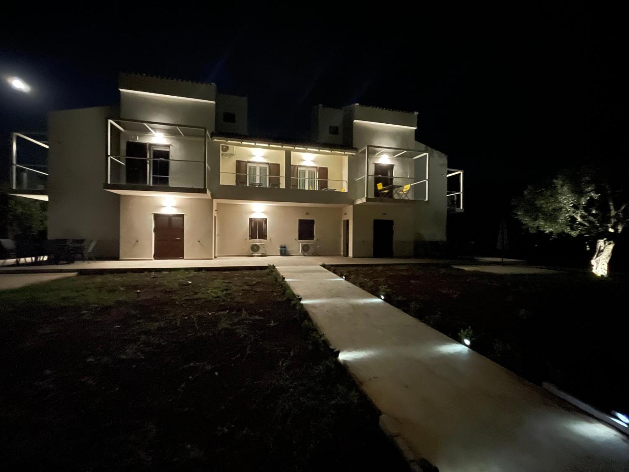 Villa Rodelia 1 Roda  Buitenkant foto